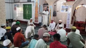 দাওয়াতে খায়র মজলিস, বার আউলিয়া জামে মসজিদ ২নং ওয়াড বায়েজিদ চট্টগ্রাম। 
মুয়াল্লিম: মুহাম্মদ তাহের হাসান 